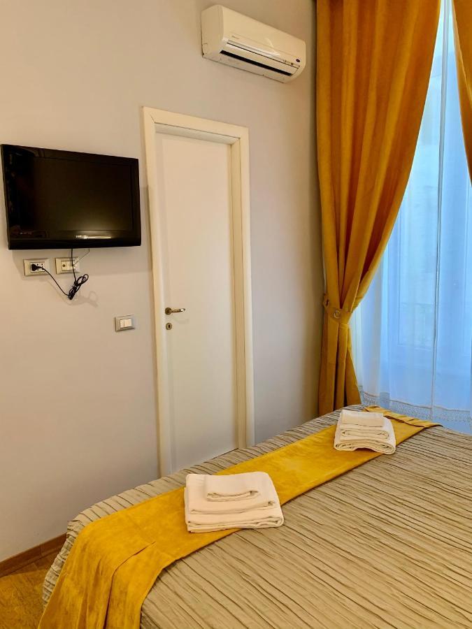Bed and Breakfast Domus Via Veneto Рим Экстерьер фото