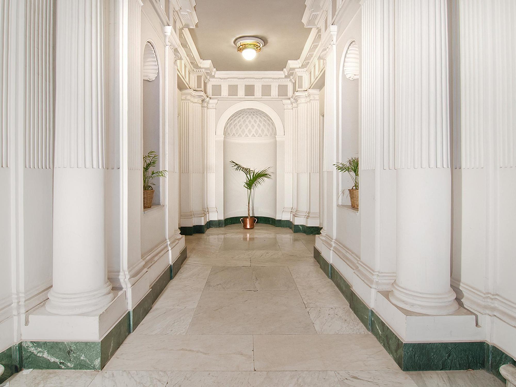 Bed and Breakfast Domus Via Veneto Рим Экстерьер фото
