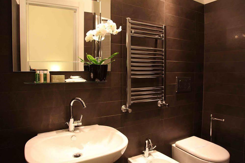 Bed and Breakfast Domus Via Veneto Рим Экстерьер фото