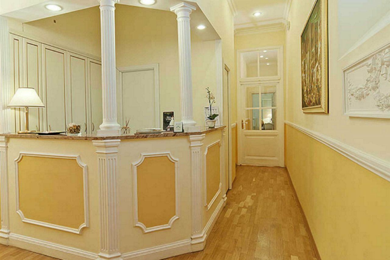 Bed and Breakfast Domus Via Veneto Рим Экстерьер фото