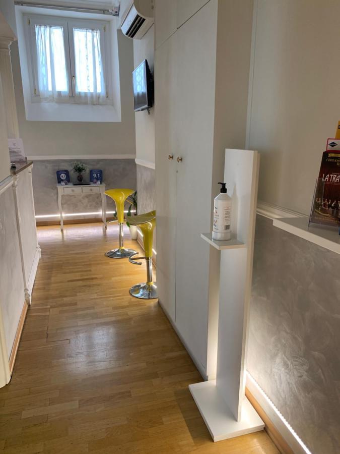 Bed and Breakfast Domus Via Veneto Рим Экстерьер фото